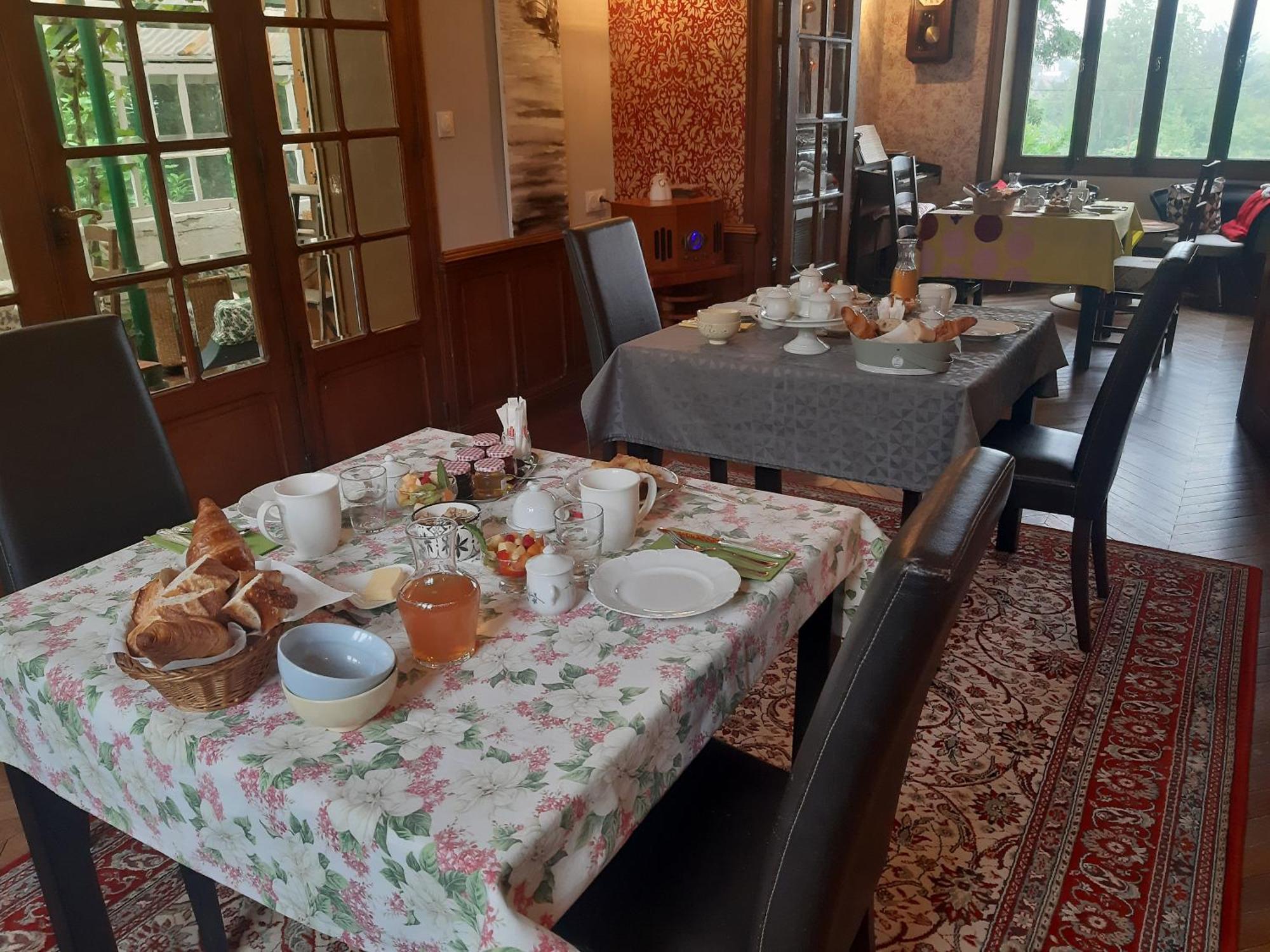 La Garenne Bed & Breakfast Bricquebec Exterior foto